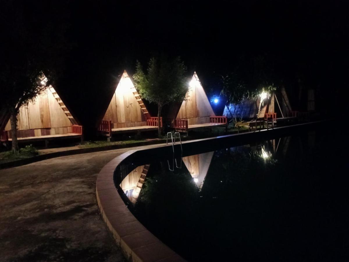 Nongkhiaw Campingsite Swimming Pool Hotel Ban Phathok Luaran gambar