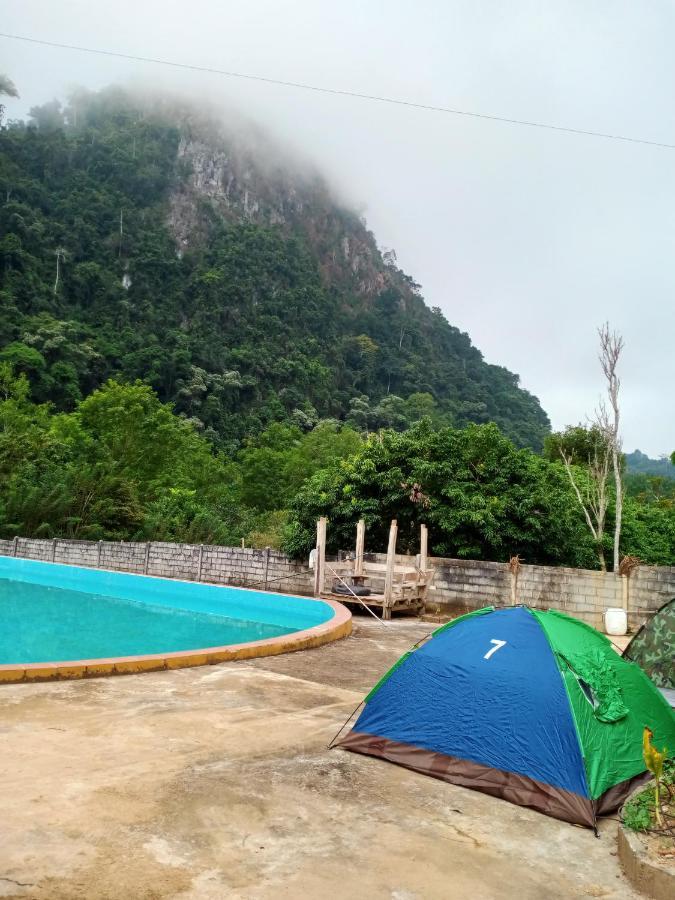 Nongkhiaw Campingsite Swimming Pool Hotel Ban Phathok Luaran gambar